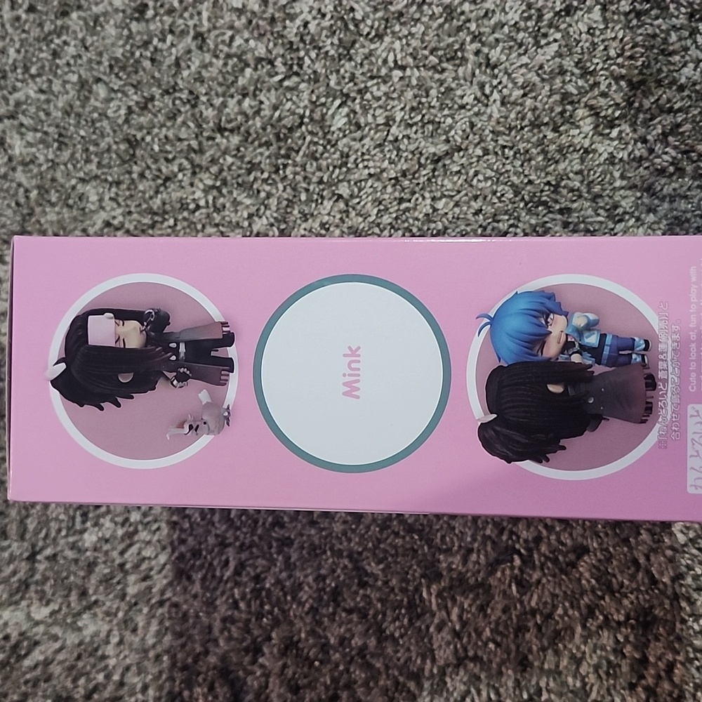 Mink 697 Japanese Nendoroid Figure with Accessories - Picture 5 of 8